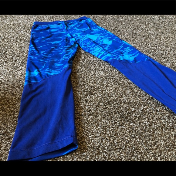 🚨Nike Pro Dri-Fit leggings!🚨 - Picture 3 of 4